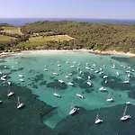 Lejlighed Hyerol Pour 4 Personnes Avec Parking Proche Des Plages Et Restaurants A *