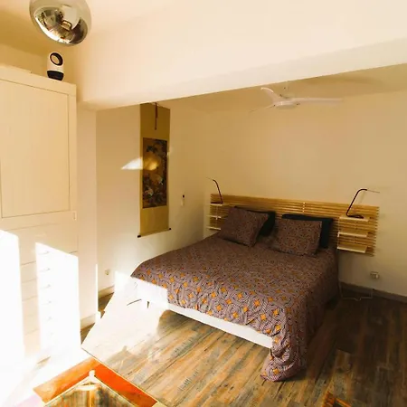 Apartment Hyerol Pour 4 Personnes Avec Parking Proche Des Plages Et Restaurants A Hyères