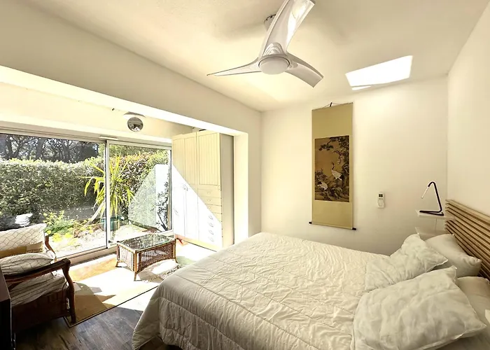 Appartamento Hyerol Pour 4 Personnes Avec Parking Proche Des Plages Et Restaurants à *