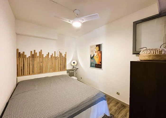 Hyerol Pour 4 Personnes Avec Parking Proche Des Plages Et Restaurants A * Hyères